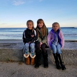 Meet your Posher, Madelyn